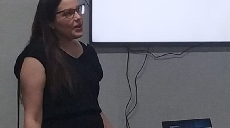 Prefeitura promove formação sobre autismo e deficiência intelectual para profissionais do Atendimento Educacional Especializado