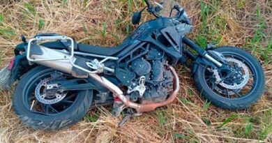 Dois acidentes com motociclistas na MG-050 próximo à Intercast, no domingo