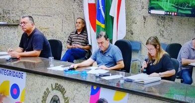 Câmara: Diretora do projeto Aquarela pede apoio para continuidade e ampliação do projeto no Alto do Rosário. Qualidade da água, posto para recolhimento de pequenos entulhos e muito mais