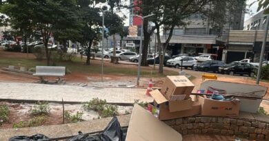 Prefeitura realiza acolhimento a pessoas em situação de rua na Praça da Matriz