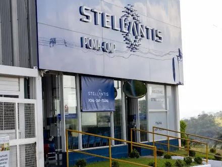 Stellantis abre 1.500 vagas de emprego, a maioria em Betim. Em Itaúna são 200 vagas
