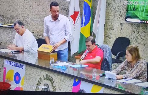 Mais três escolas municipais serão de tempo integral. Aprovados projetos que criam dois cargos de gerência: Bem estar e Proteção Animal e de Políticas Públicas para as Mulheres
