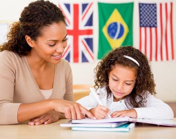 Prefeitura instituiu programa “Meu Primeiro Inglês na rede municipal dos anos iniciais ao 5º ano
