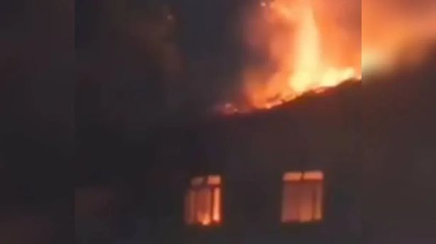 Incêndio em casa abandonada em Garcias