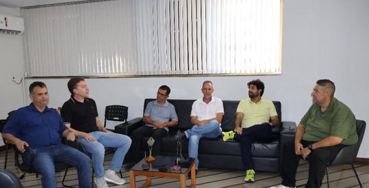 Câmara recebe novos gestores da saúde municipal