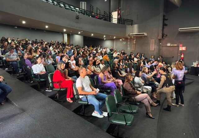 Prefeitura de Itaúna promove evento em alusão ao Agosto Lilás e reforça combate à violência contra a mulher