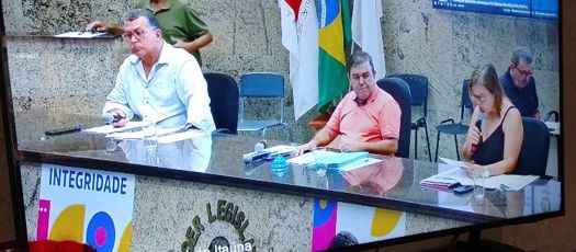 Arquivada denúncia de uso indevido de veículo oficial. Alguns pronunciamentos de vereadores