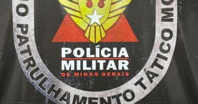 PM prende dois jovens por tráfico em Itatiaiuçu